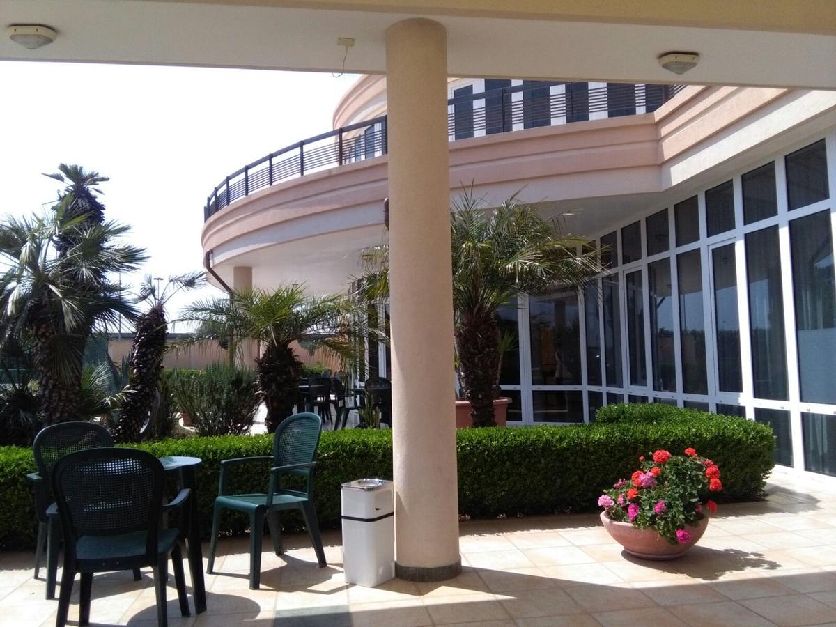 Hotel Minerva Bríndisi Exterior foto